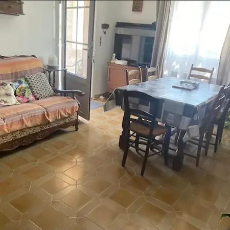 Nyaraló Maison De Leon